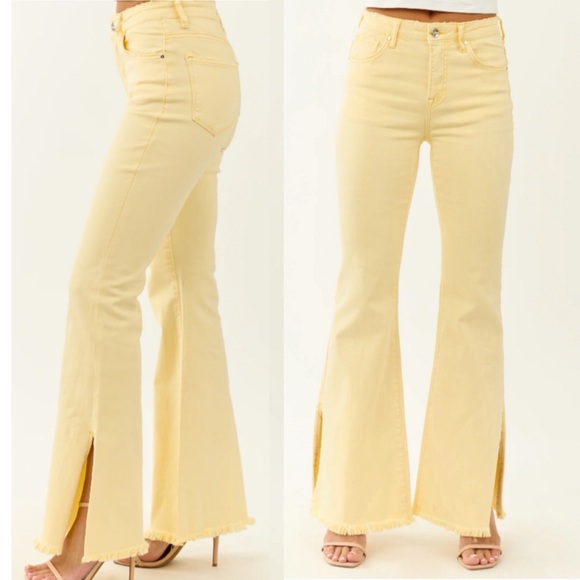 NWT RISEN Jeans Risen Side Slit Stretchy Flare Size 7/28 Yellow Pastel Preppy - Picture 1 of 13